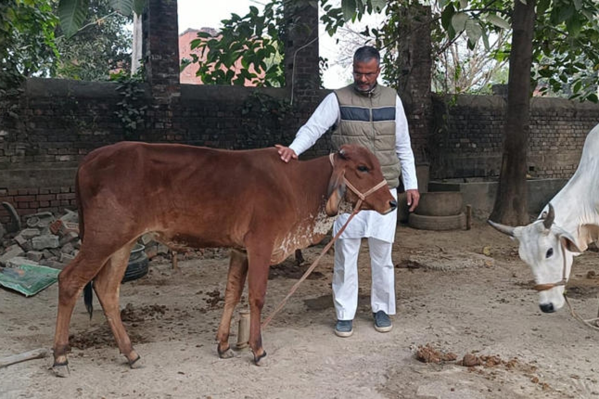 In a village in Uttar Pradesh, Muslims adopt Brahmin surnames as a way to honor their ancestry and promote harmony.