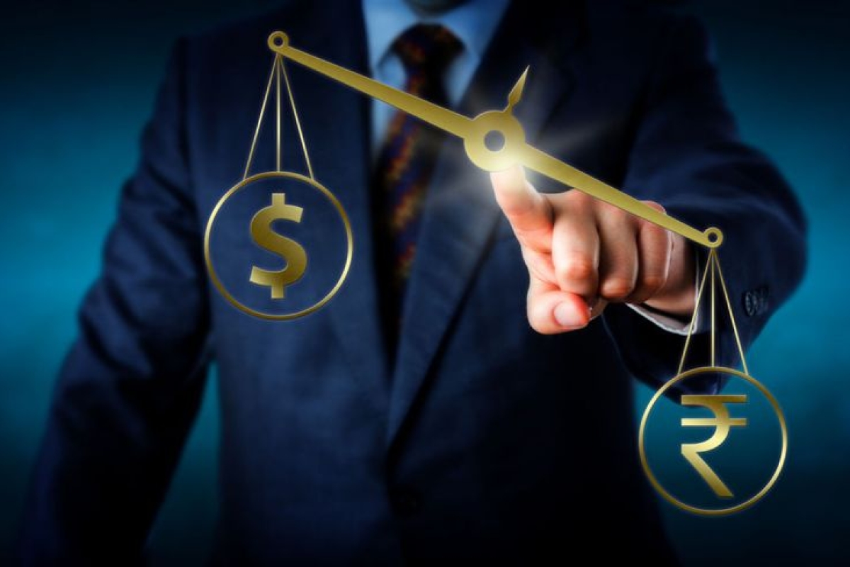 Rupee Set to Weaken Following Strong U.S. Jobs Report Boosting Dollar