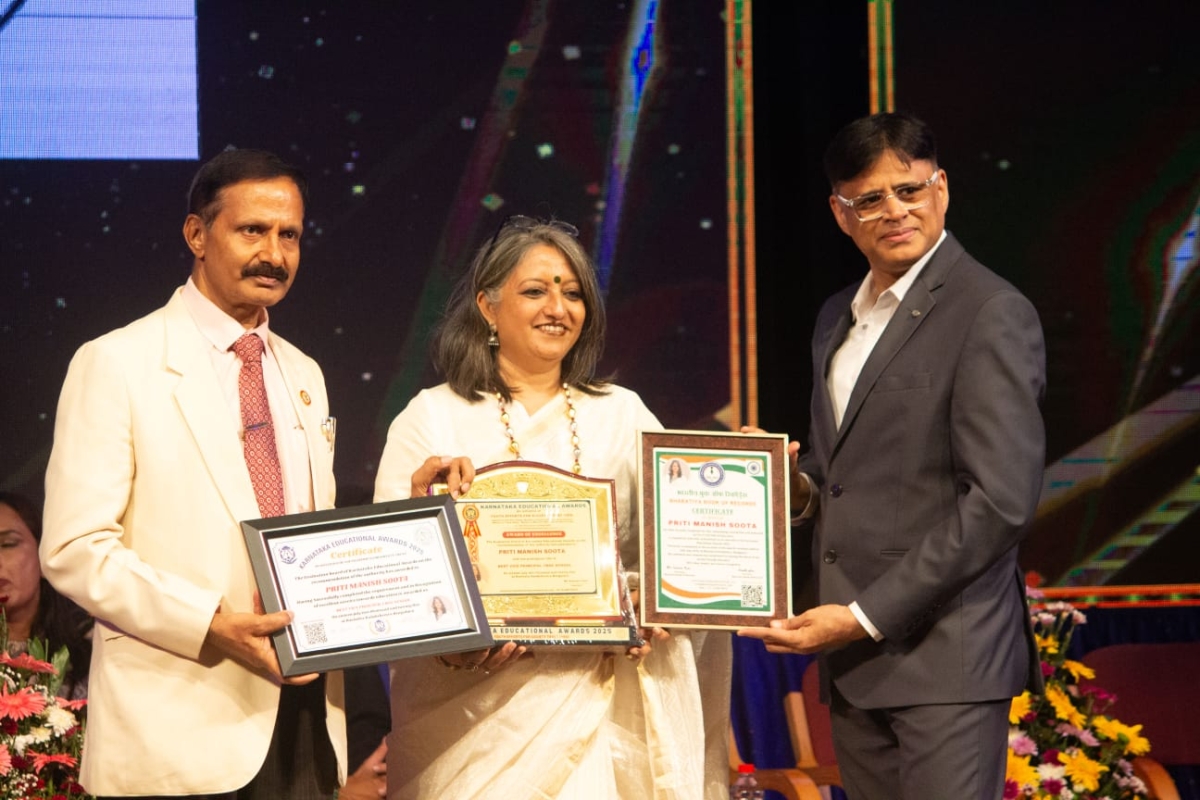 Priti Manish Soota Conferred with Karnataka Educational Award 2025 & Bharatiya Book of Record Honor for Excellence in Education.